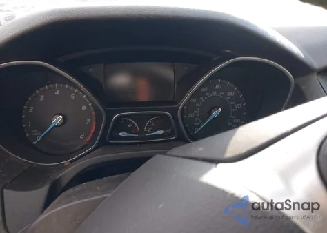 2014 Ford Focus Titanium z USA, uszkodzony, nr VIN 1FADP3J20EL132573